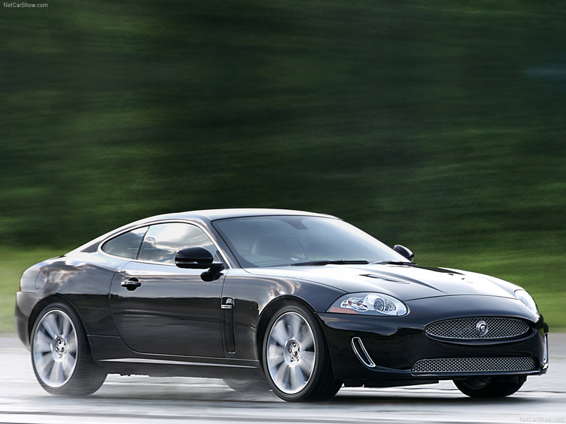 Illustration for article titled 2010 Jaguar XKR: 510 HP Pussycat Kills Even Faster